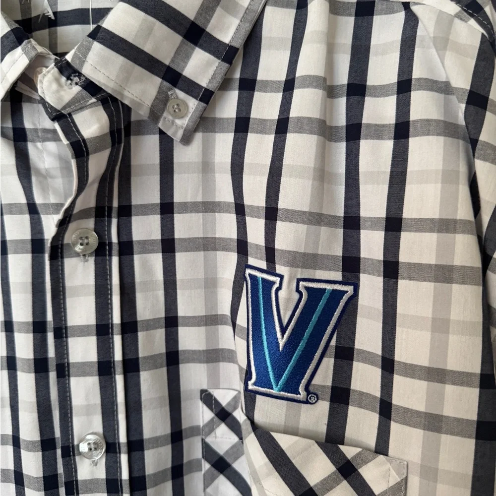 Villanova Men’s Button Down Shirt